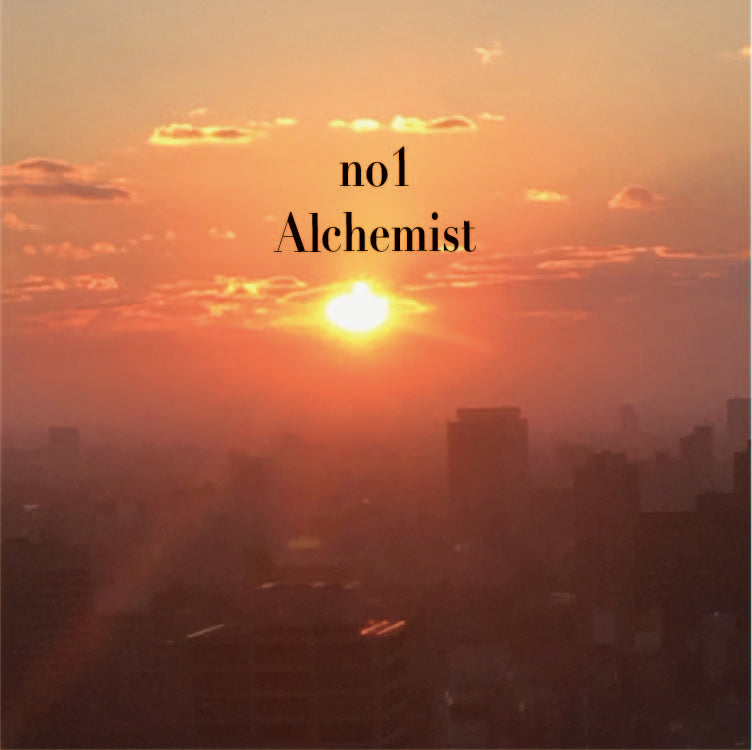 No.1 Alchemist ~情熱 太陽を思わせる情熱的な香り~